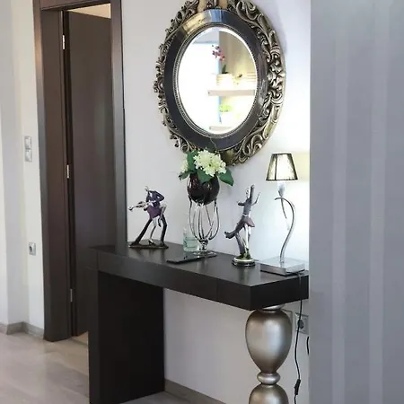 With Stunning View - Syros Feriehus