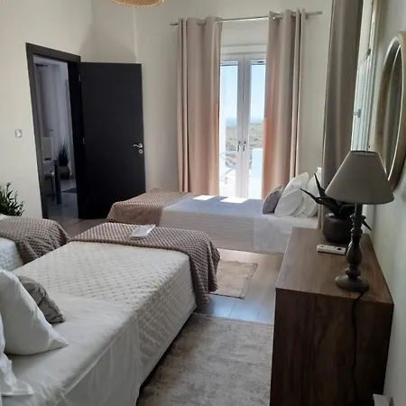 With Stunning View - Syros Vari (Syros)