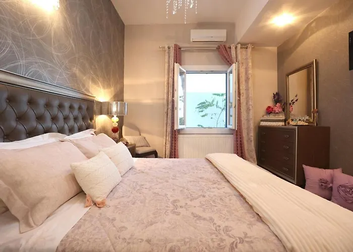 With Stunning View - Syros Σπίτι διακοπών *