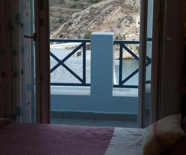 With Stunning View - Syros * Βάρη